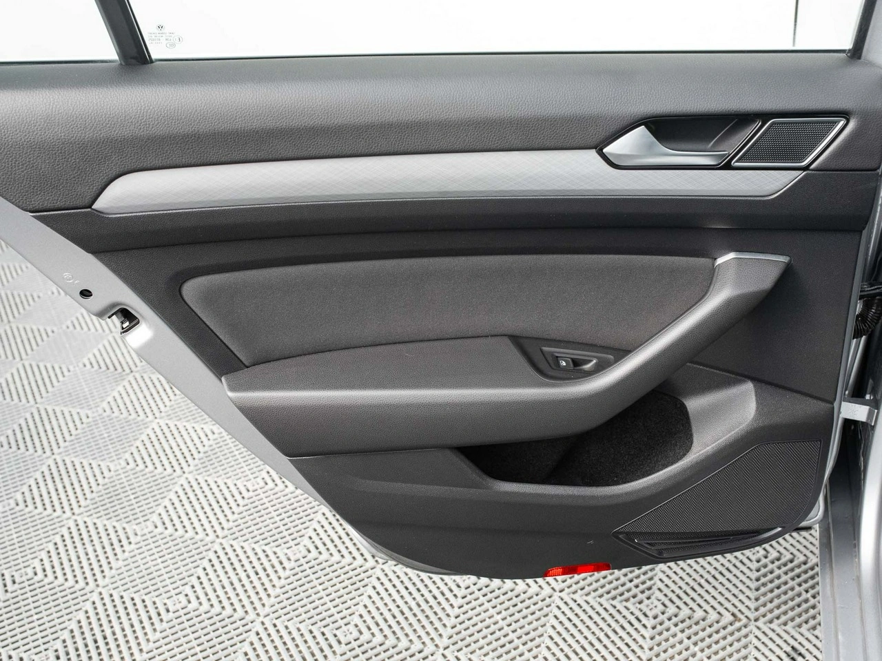 Volkswagen Passat - Zdjęcie 23