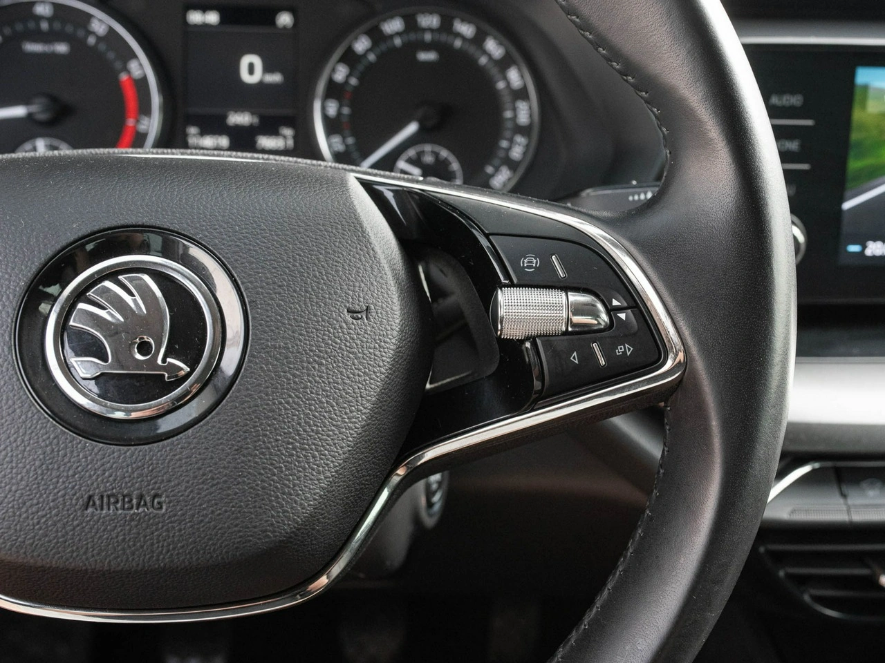 Skoda Octavia - Zdjęcie 13