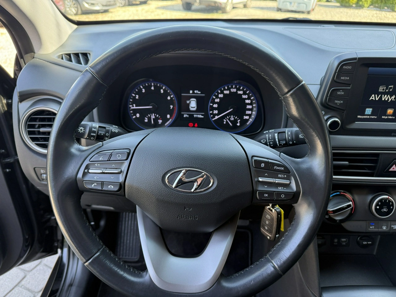 Hyundai Kona - Zdjęcie 14
