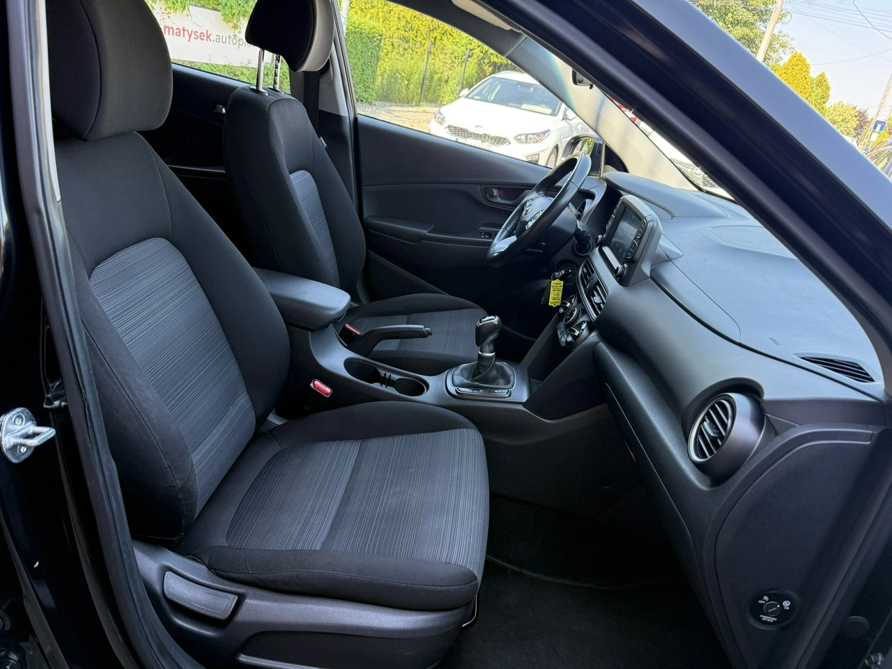 Hyundai Kona - Zdjęcie 22