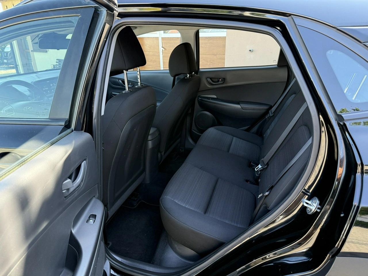 Hyundai Kona - Zdjęcie 24