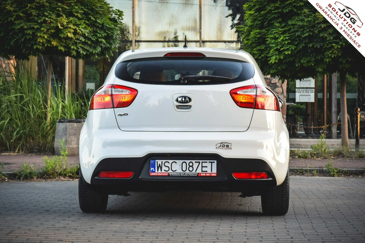 Kia Rio - Zdjęcie 13