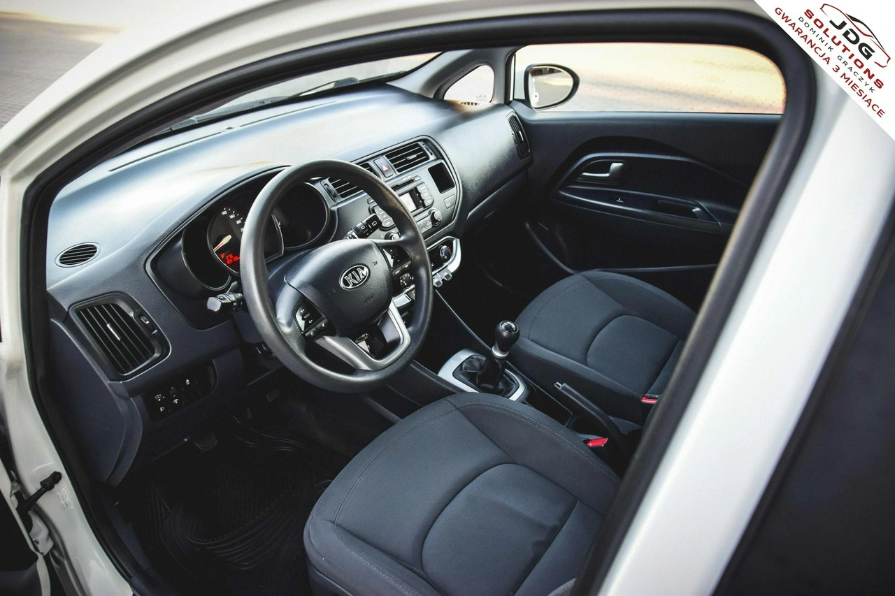 Kia Rio - Zdjęcie 16