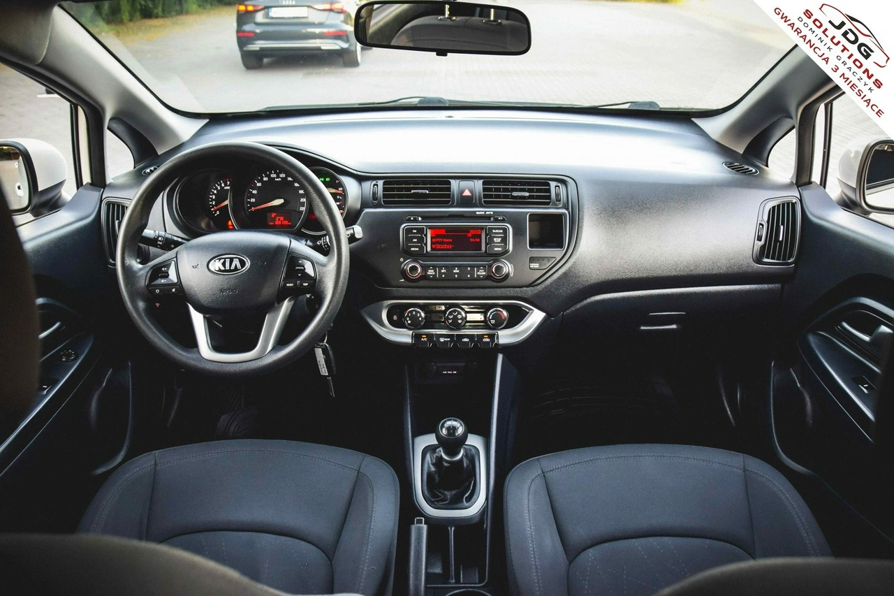 Kia Rio - Zdjęcie 24