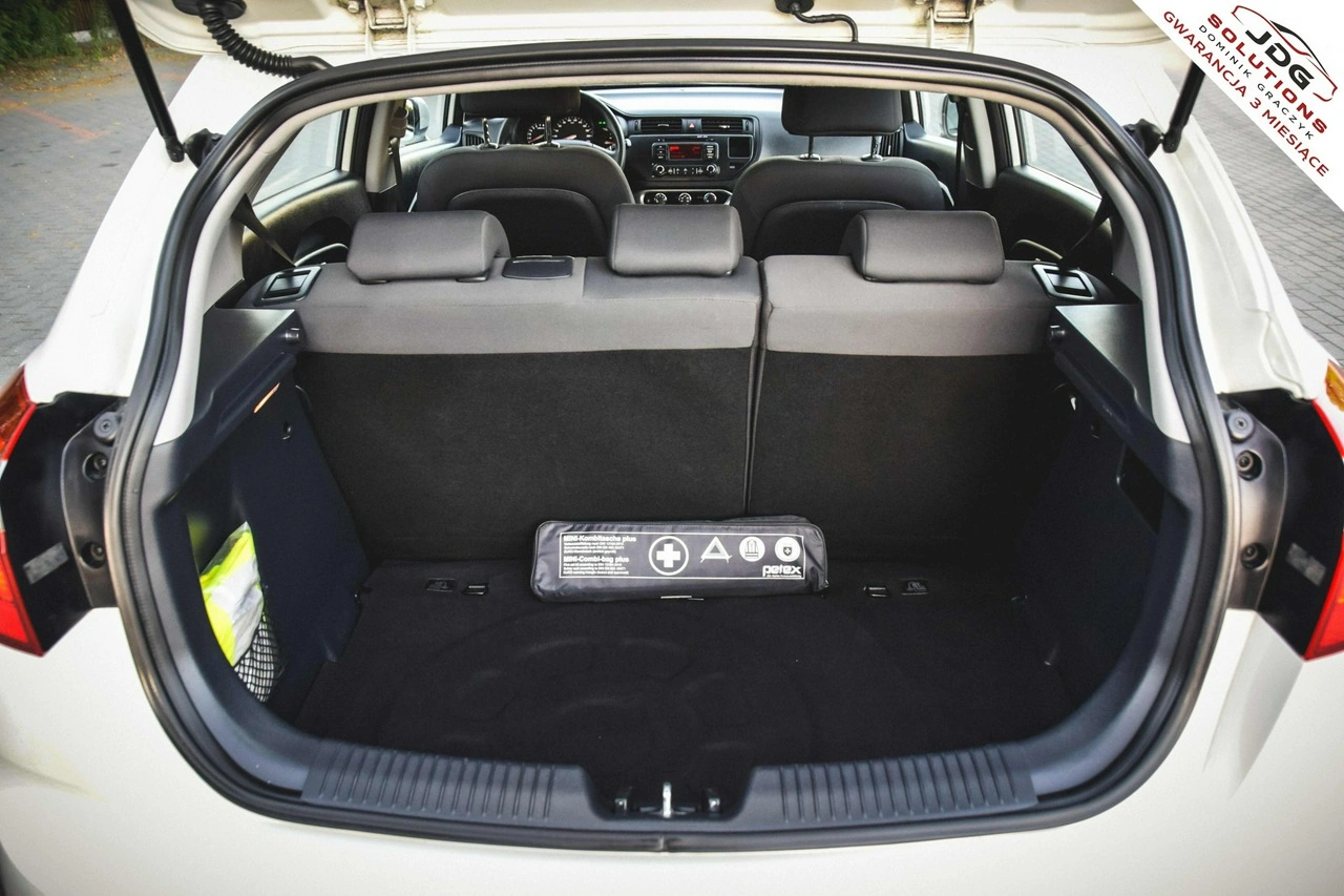 Kia Rio - Zdjęcie 33