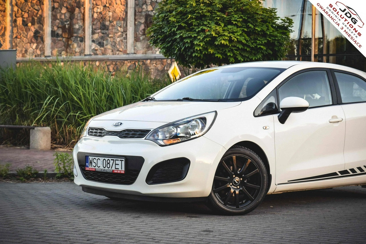 Kia Rio - Zdjęcie 8