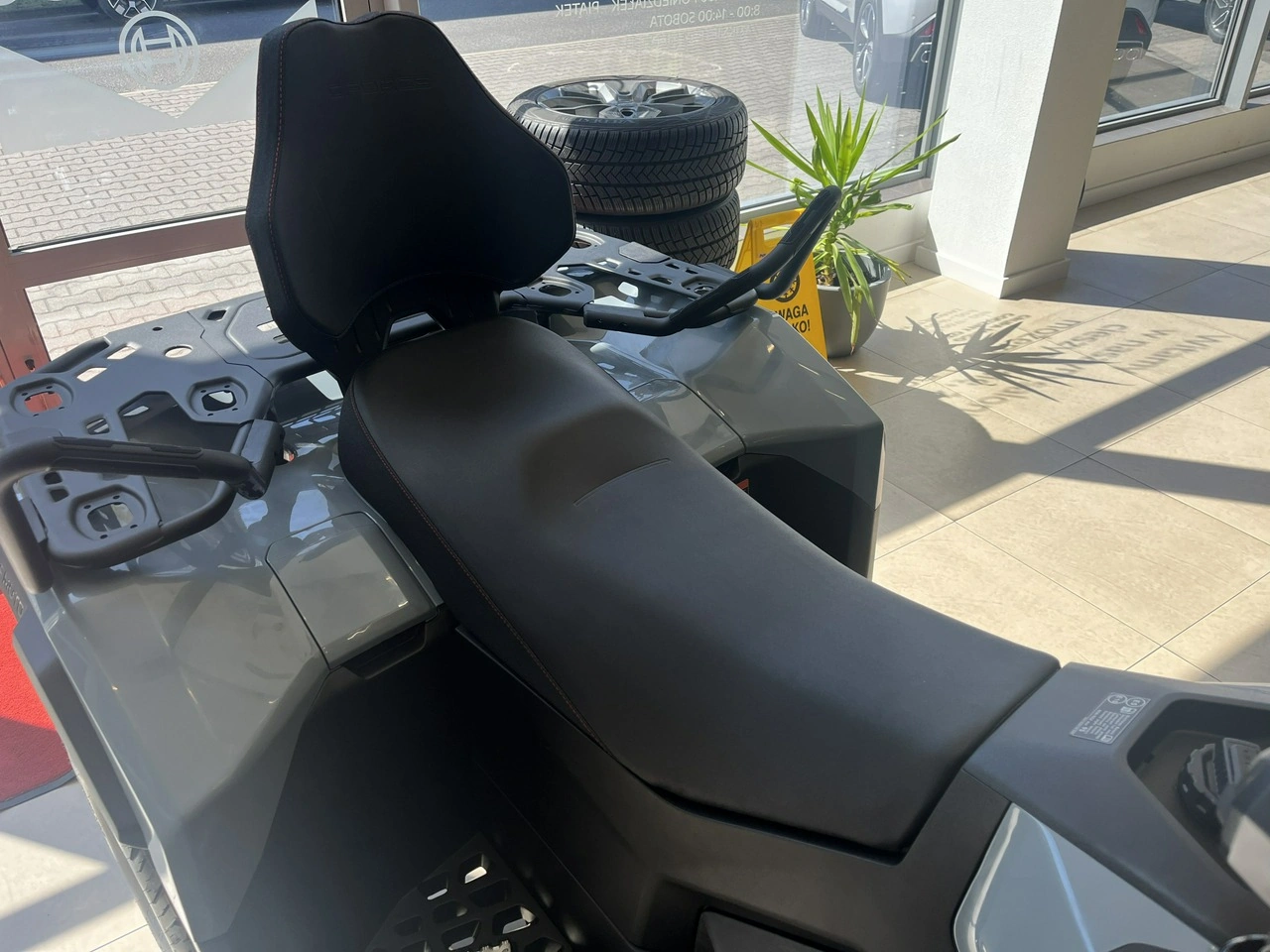 CF Moto C-Force - Zdjęcie 12
