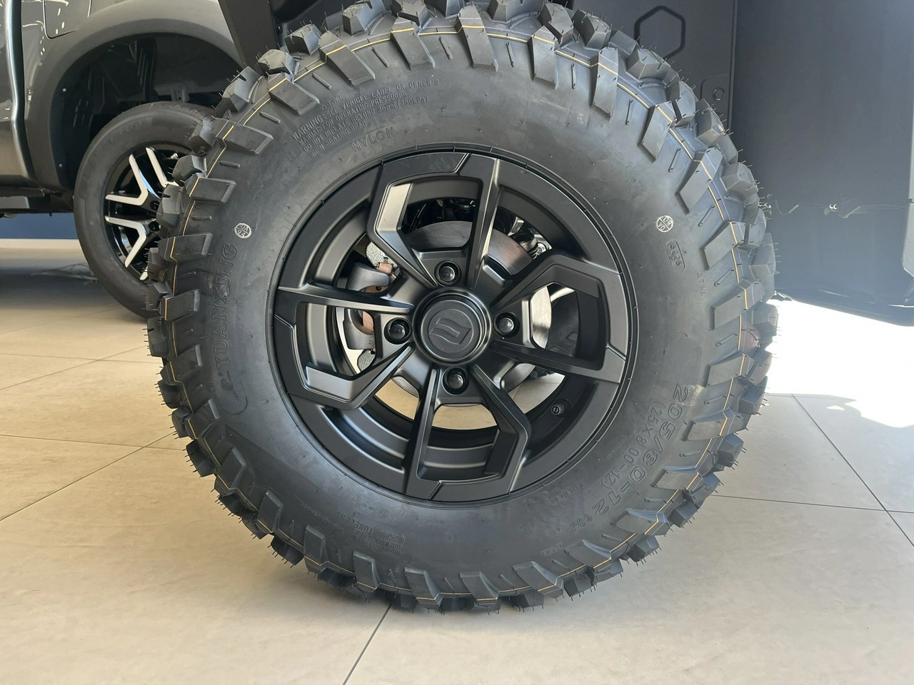 CF Moto C-Force - Zdjęcie 13