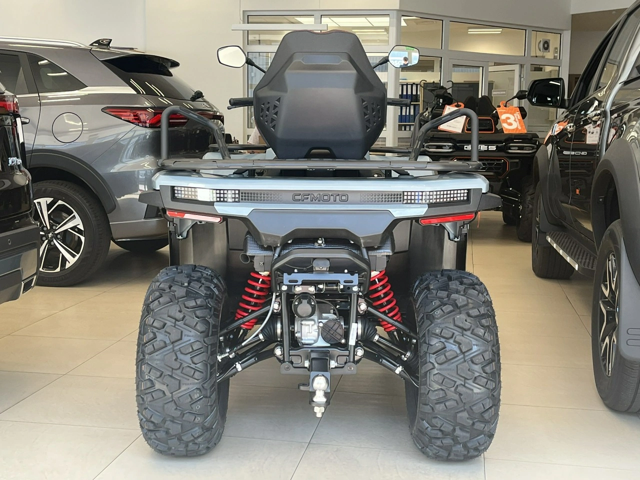 CF Moto C-Force - Zdjęcie 3