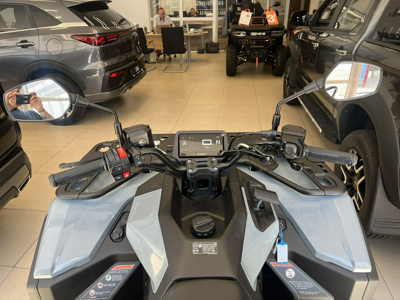 CF Moto C-Force - Zdjęcie 7