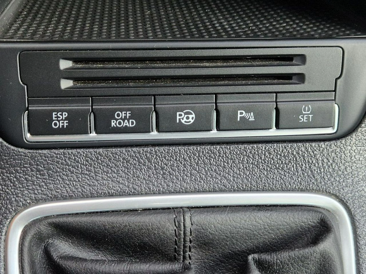 Volkswagen Tiguan - Zdjęcie 17