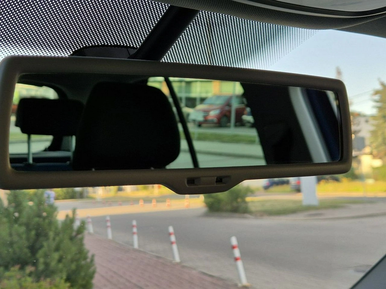 Volkswagen Tiguan - Zdjęcie 18