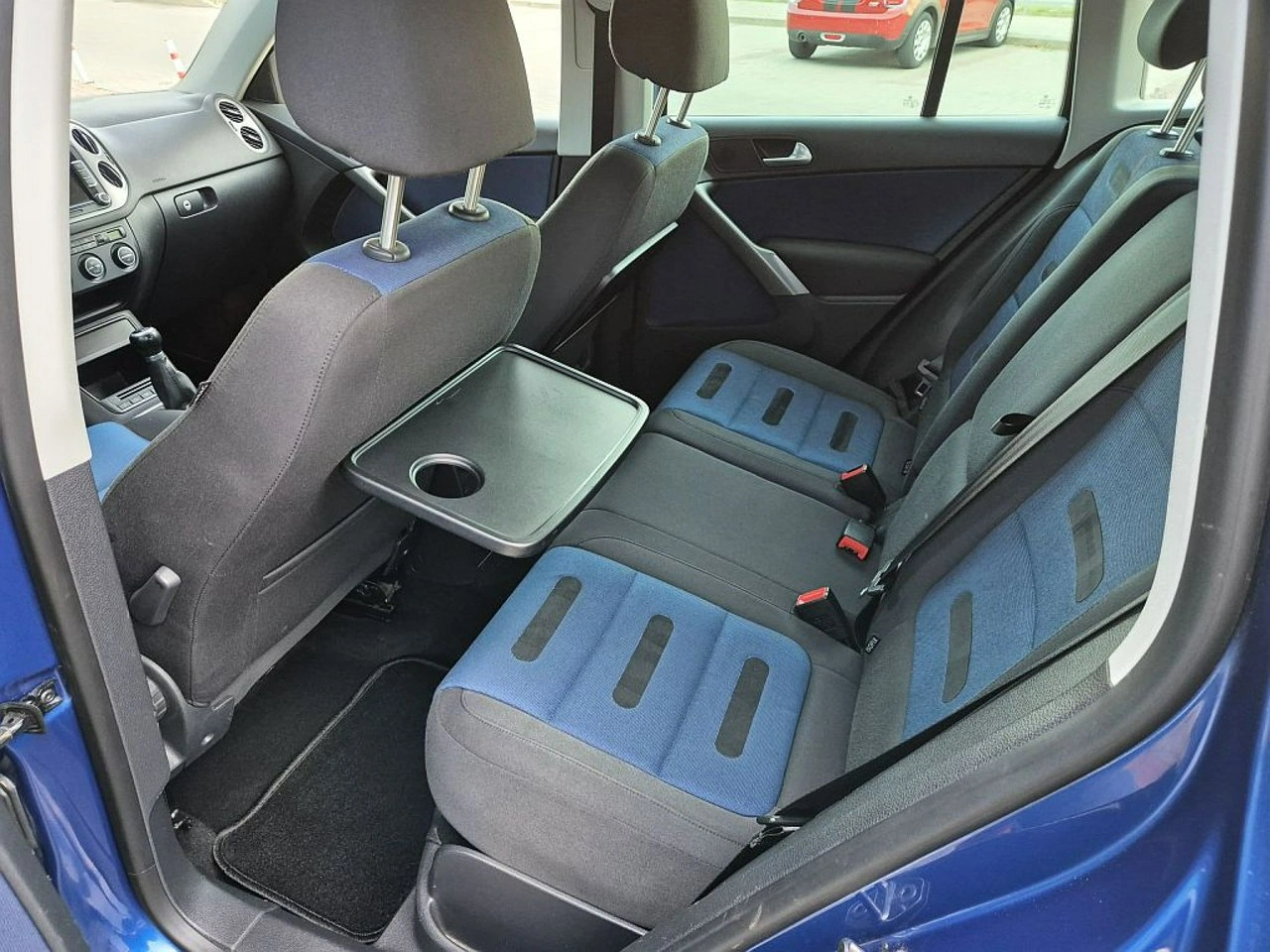 Volkswagen Tiguan - Zdjęcie 12