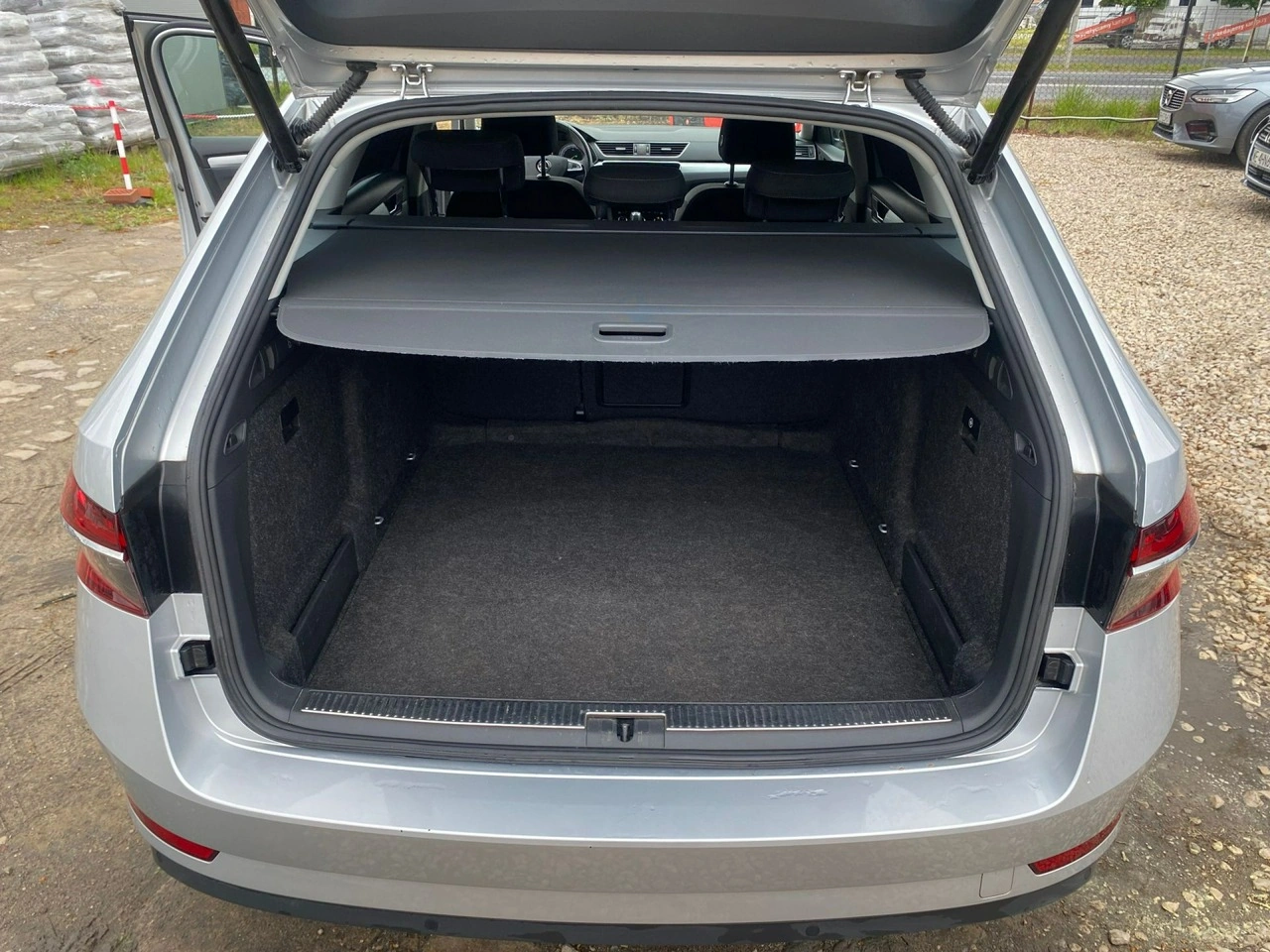 Skoda Superb - Zdjęcie 18
