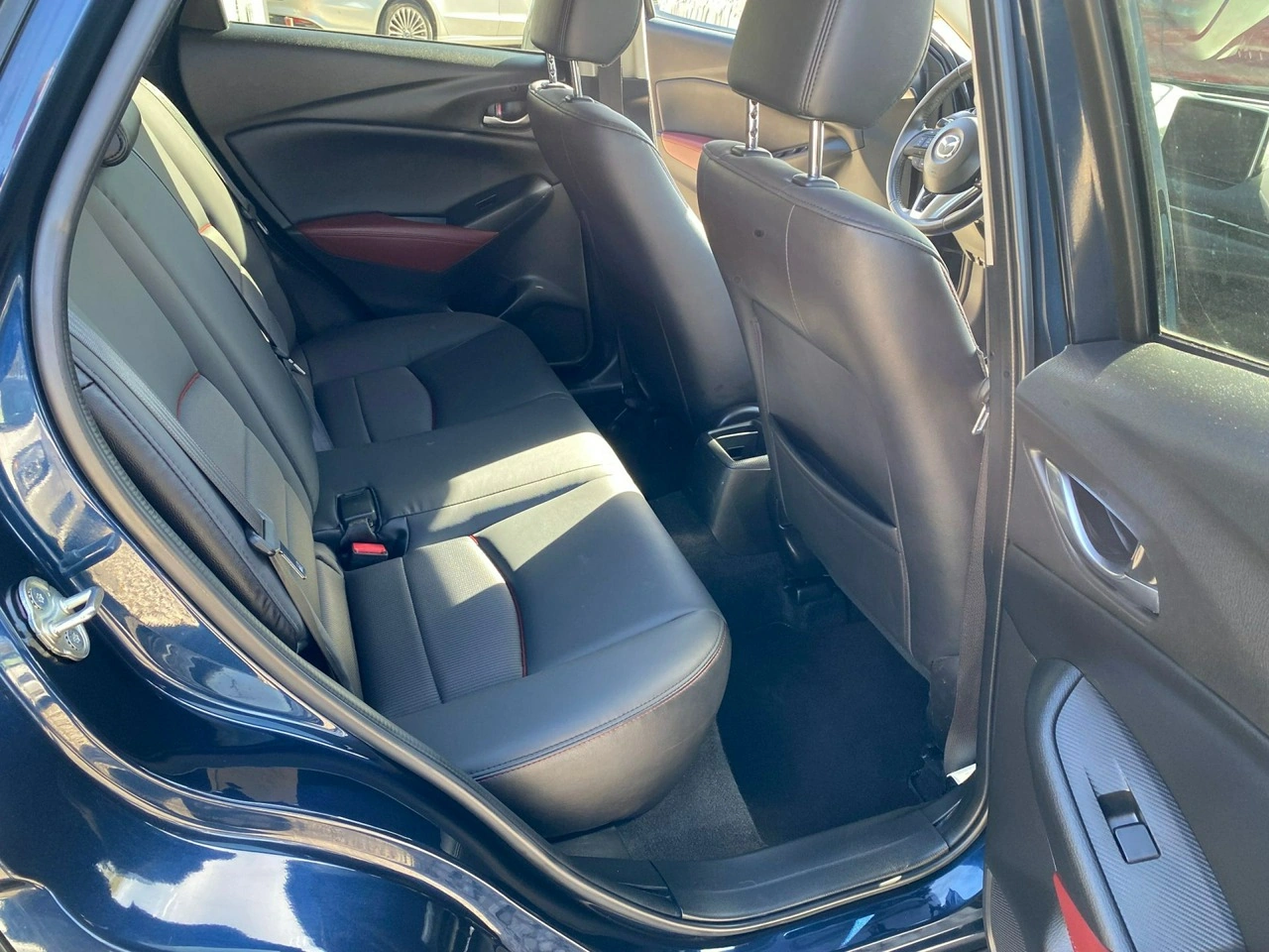 Mazda CX-3 - Zdjęcie 12