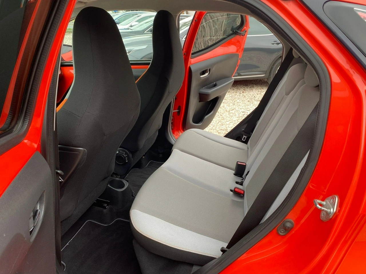 Toyota Aygo - Zdjęcie 13