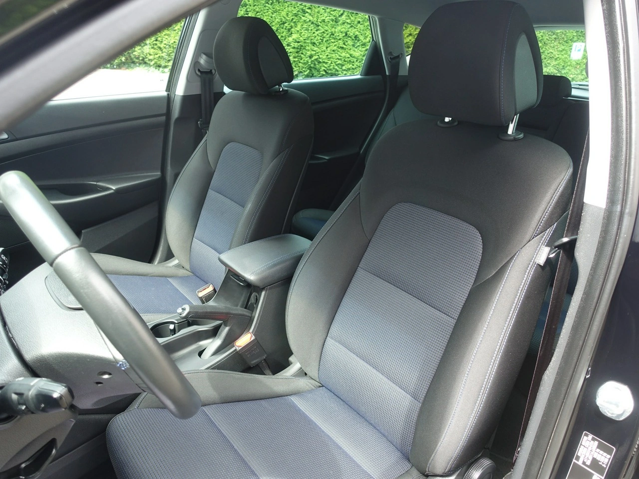 Hyundai Tucson - Zdjęcie 9