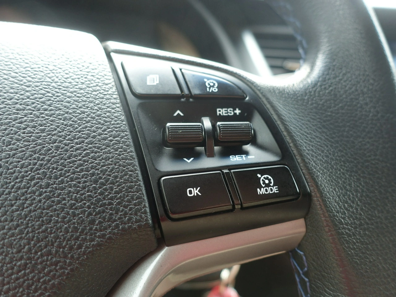 Hyundai Tucson - Zdjęcie 18