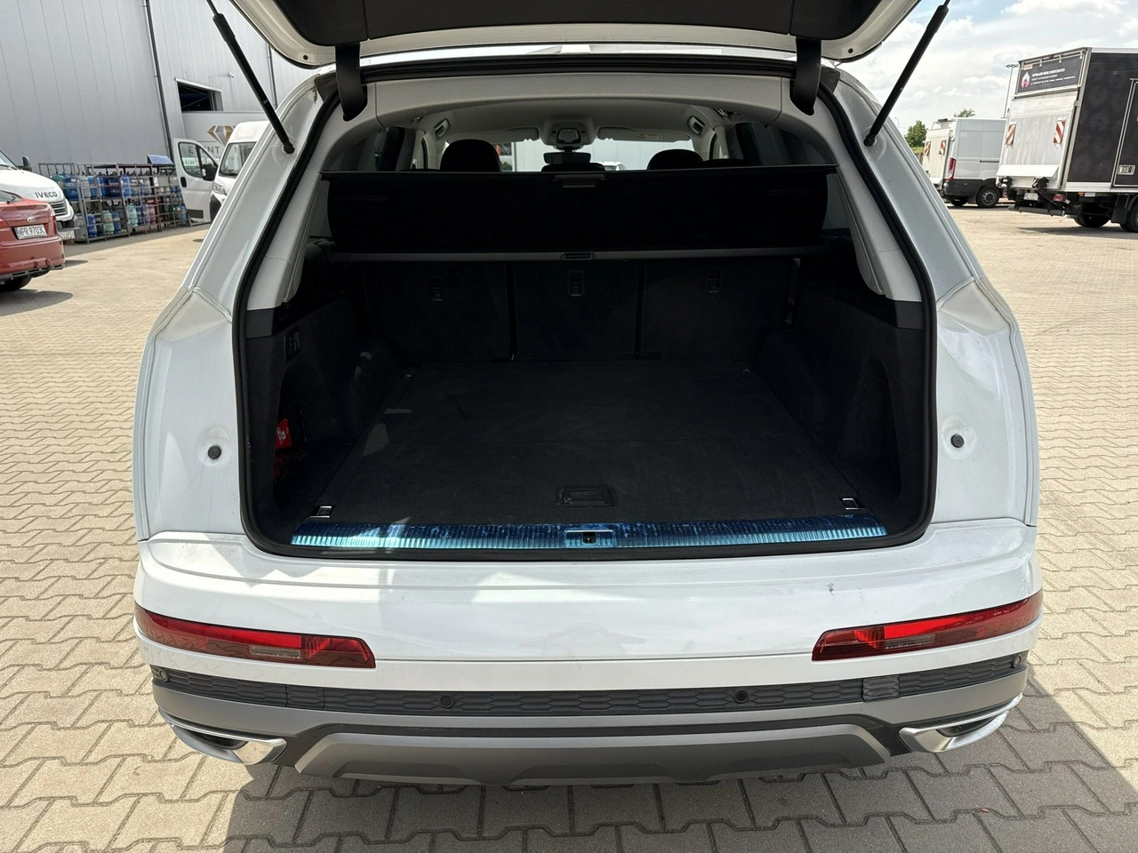 Audi Q7 - Zdjęcie 15