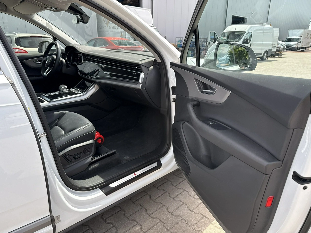 Audi Q7 - Zdjęcie 19