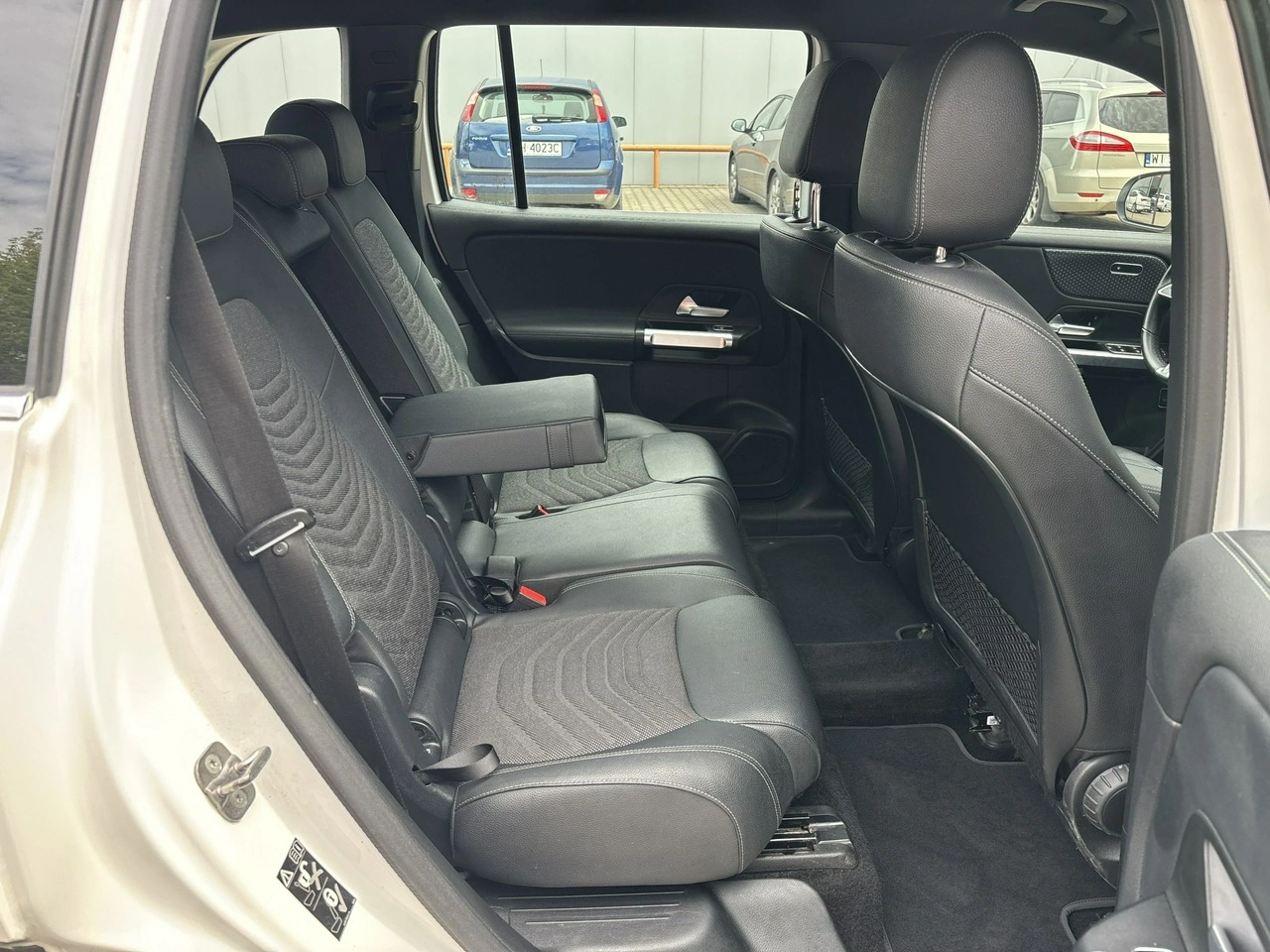 Mercedes EQB - Zdjęcie 16
