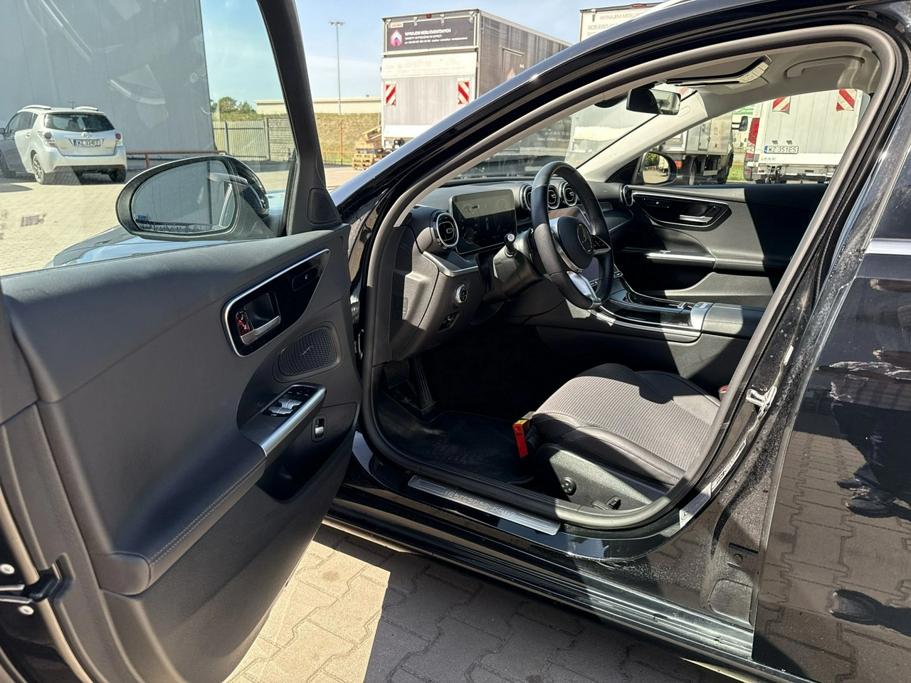 Mercedes C 220 - Zdjęcie 9