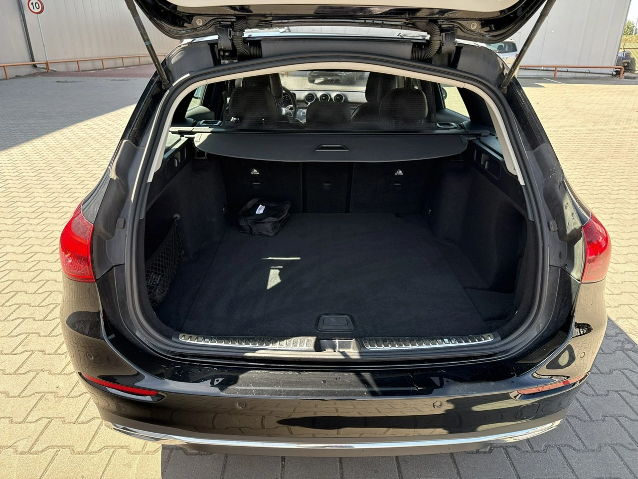 Mercedes C 220 - Zdjęcie 15