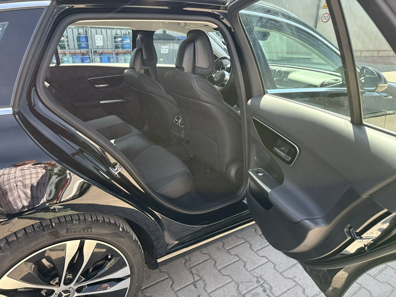 Mercedes C 220 - Zdjęcie 17