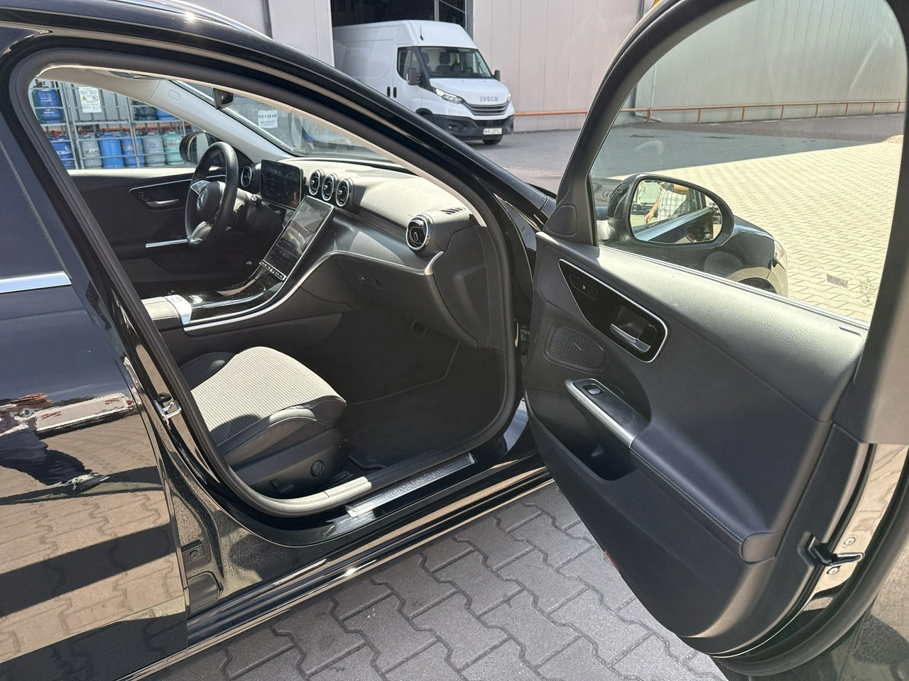 Mercedes C 220 - Zdjęcie 19