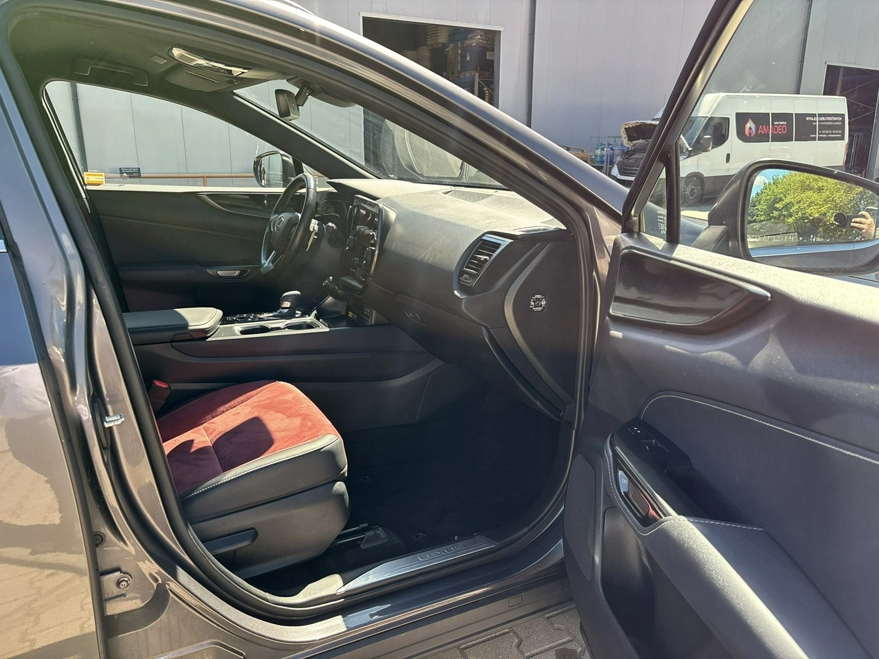 Lexus NX - Zdjęcie 15