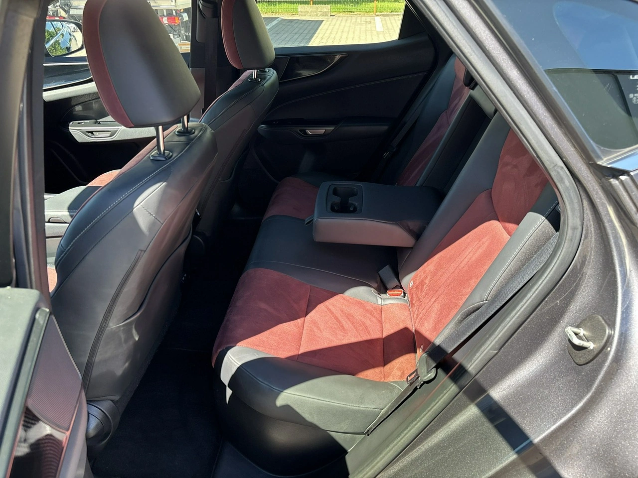 Lexus NX - Zdjęcie 18