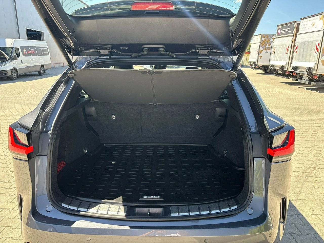 Lexus NX - Zdjęcie 20