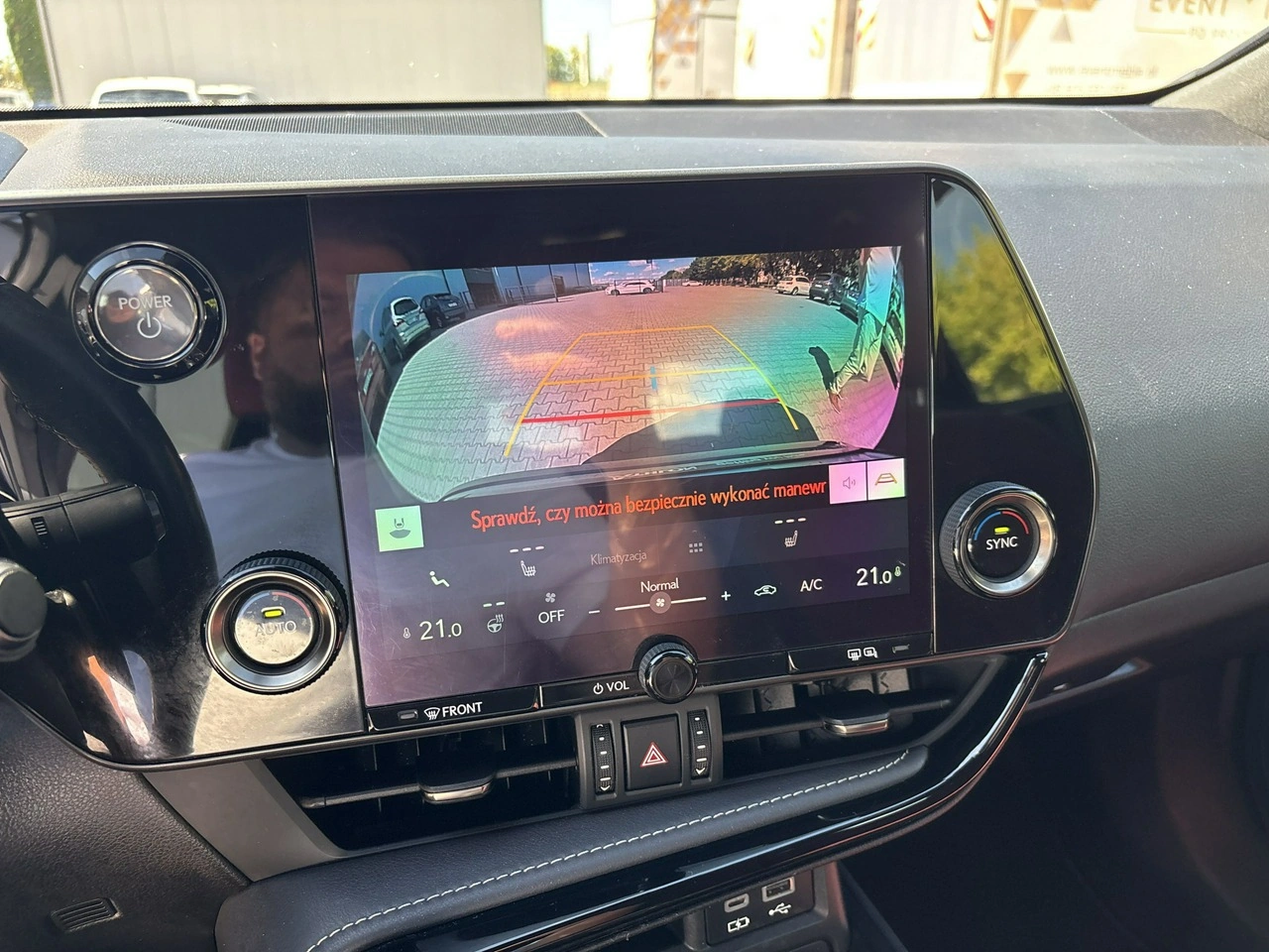Lexus NX - Zdjęcie 24