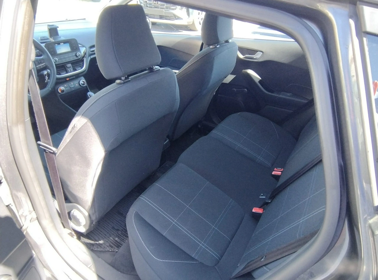 Ford Fiesta - Zdjęcie 13