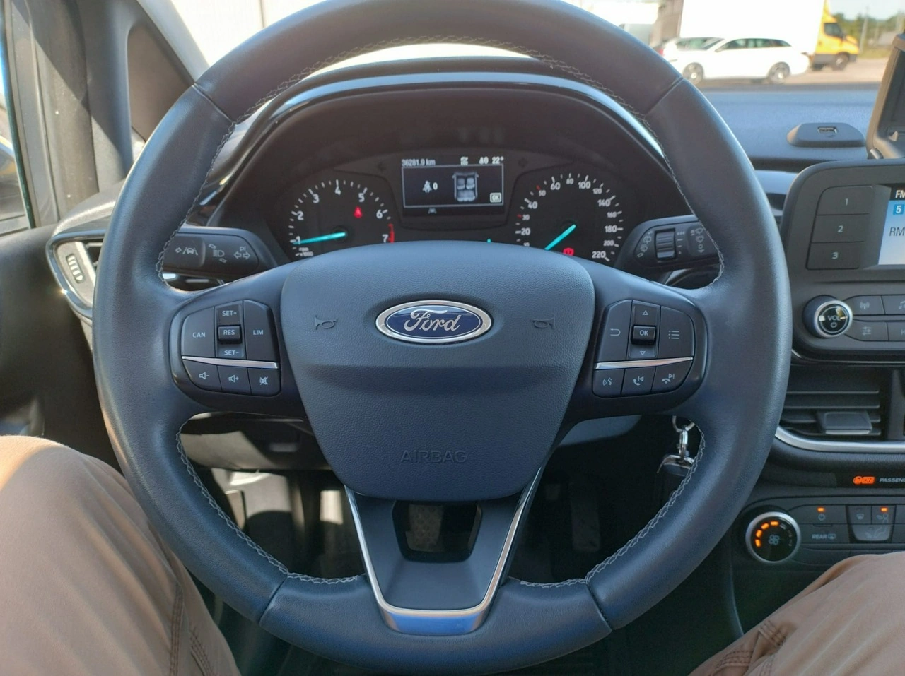 Ford Fiesta - Zdjęcie 8
