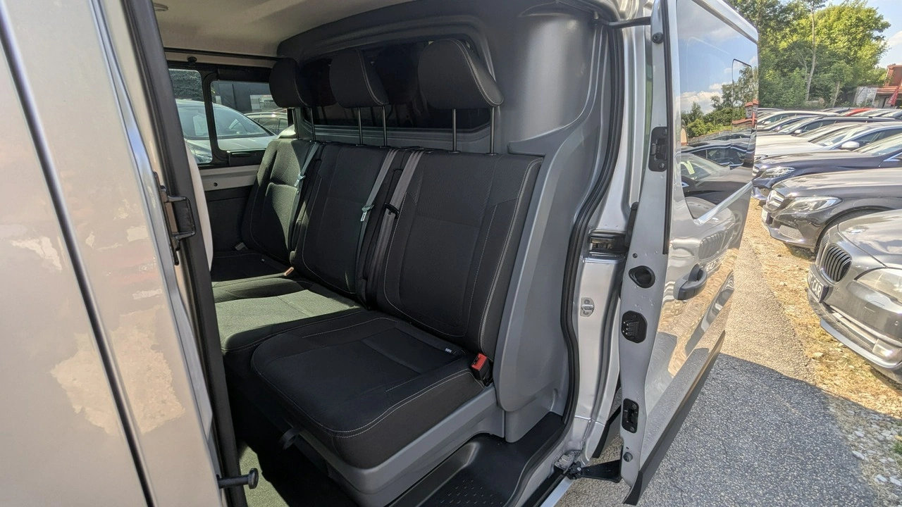 Renault Trafic - Zdjęcie 16