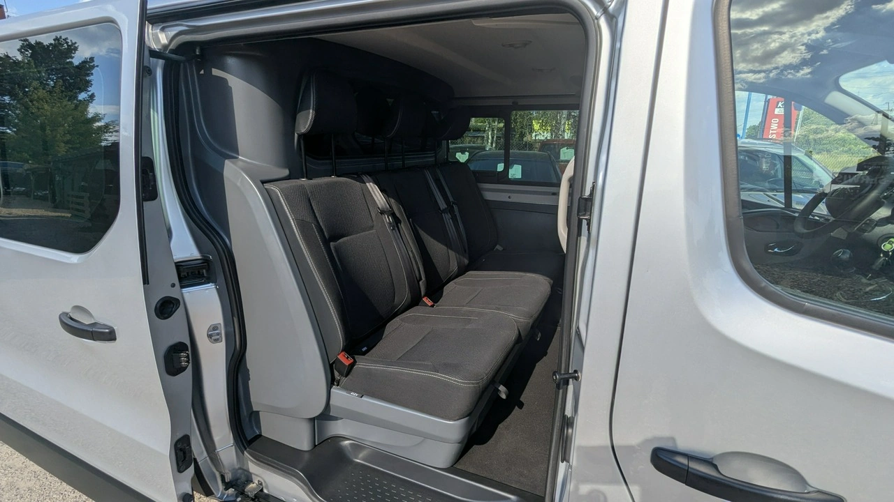 Renault Trafic - Zdjęcie 18
