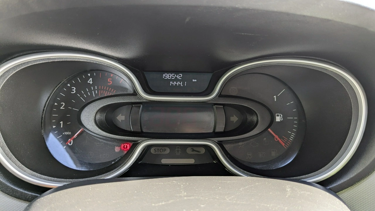Renault Trafic - Zdjęcie 24