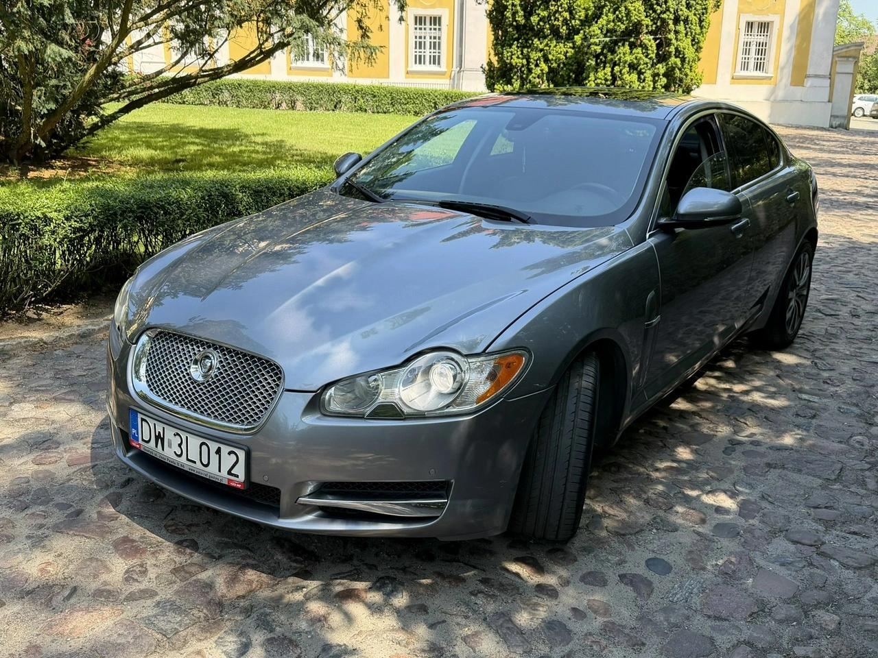 Jaguar XF - Zdjęcie 2