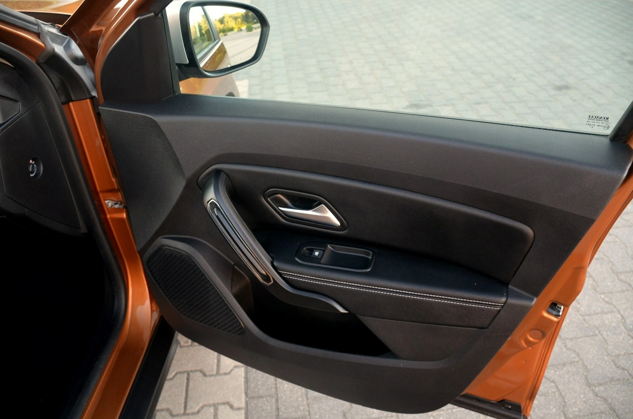 Dacia Duster - Zdjęcie 25