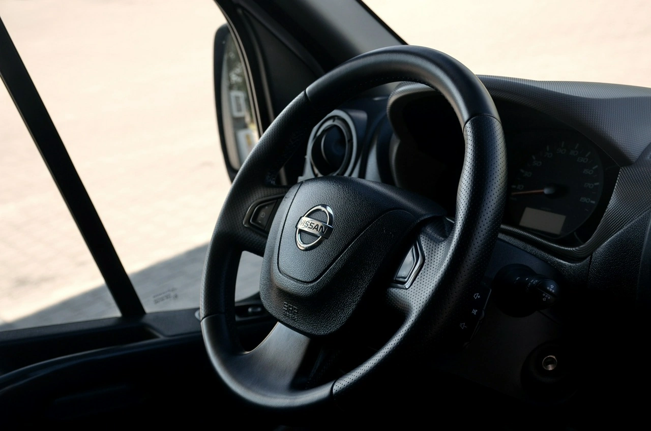 Nissan NV 400 - Zdjęcie 18