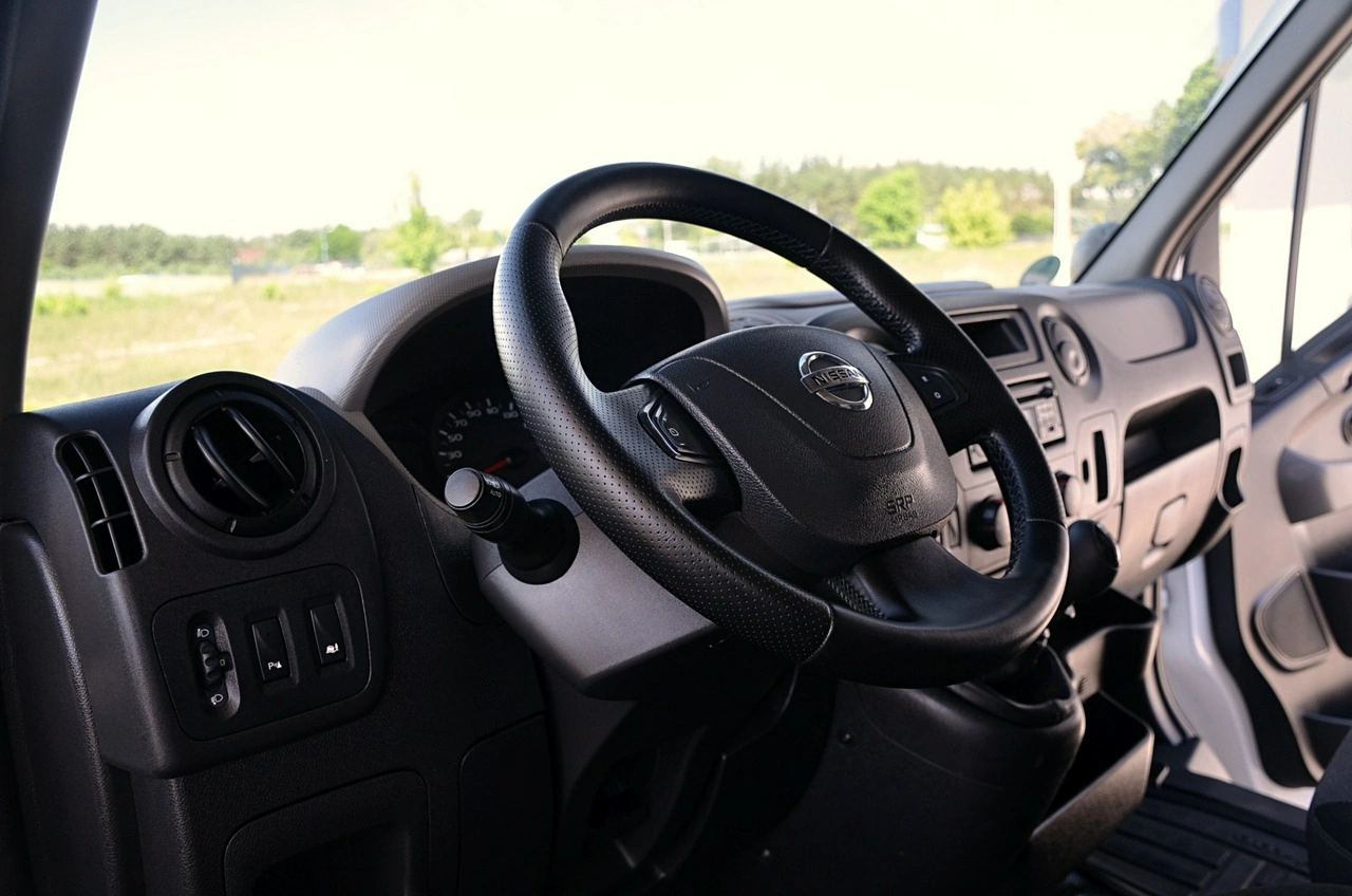 Nissan NV 400 - Zdjęcie 22