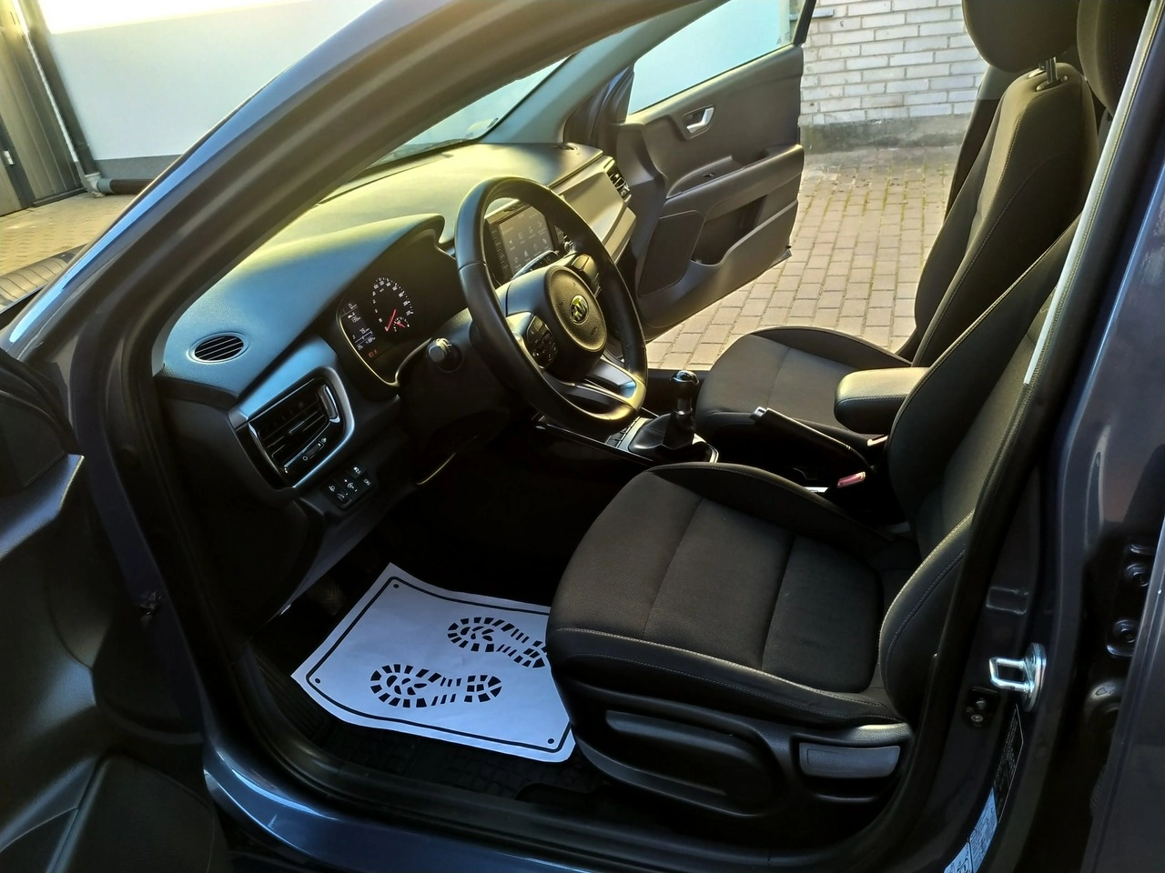 Kia Rio - Zdjęcie 12