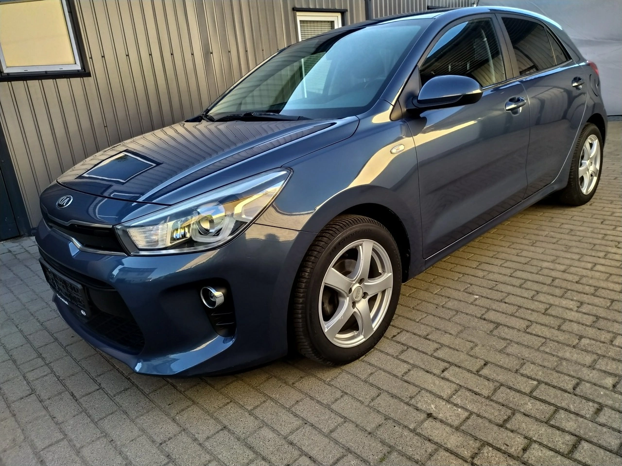 Kia Rio - Zdjęcie 2