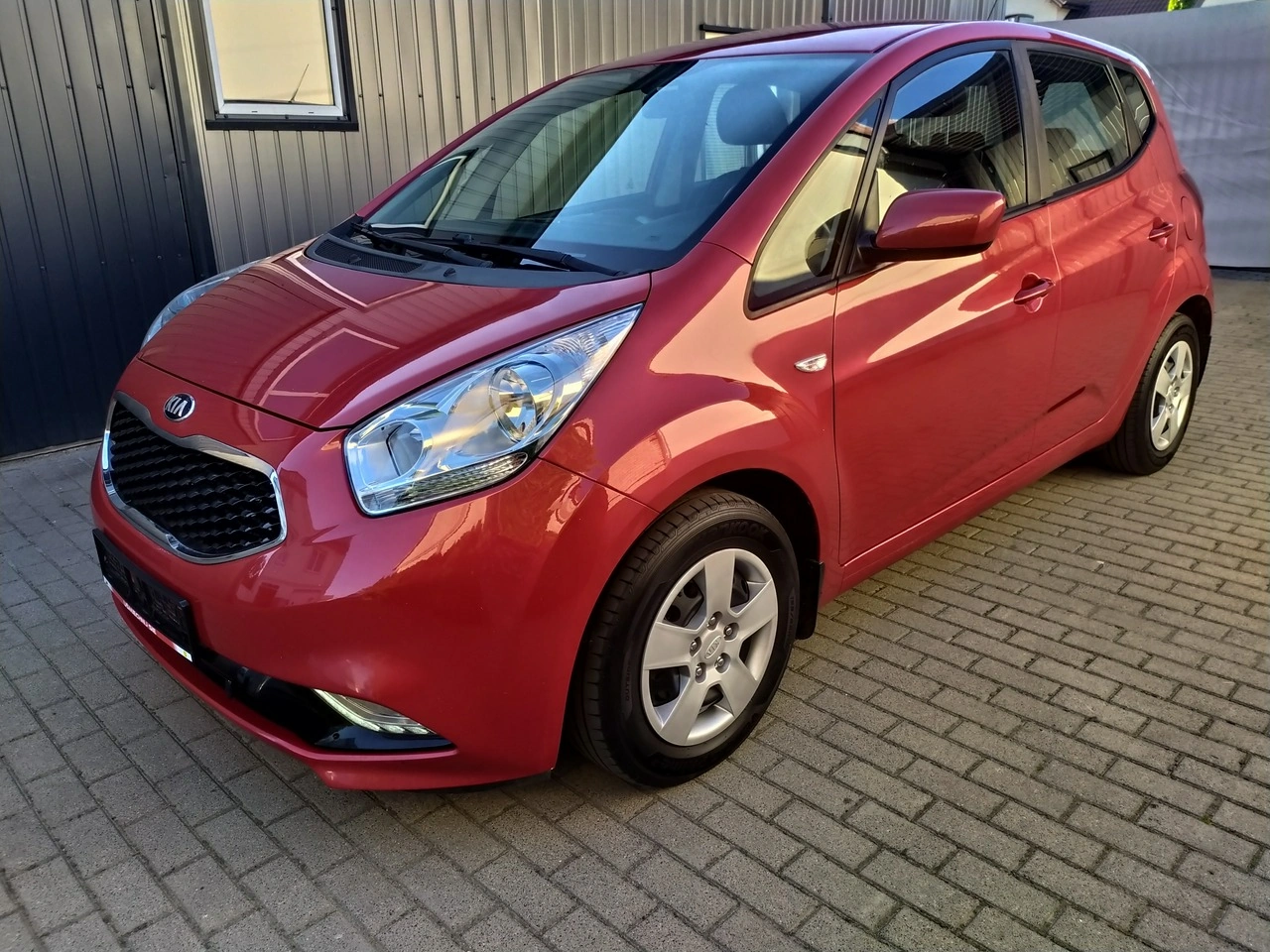 Kia Venga - Zdjęcie 2