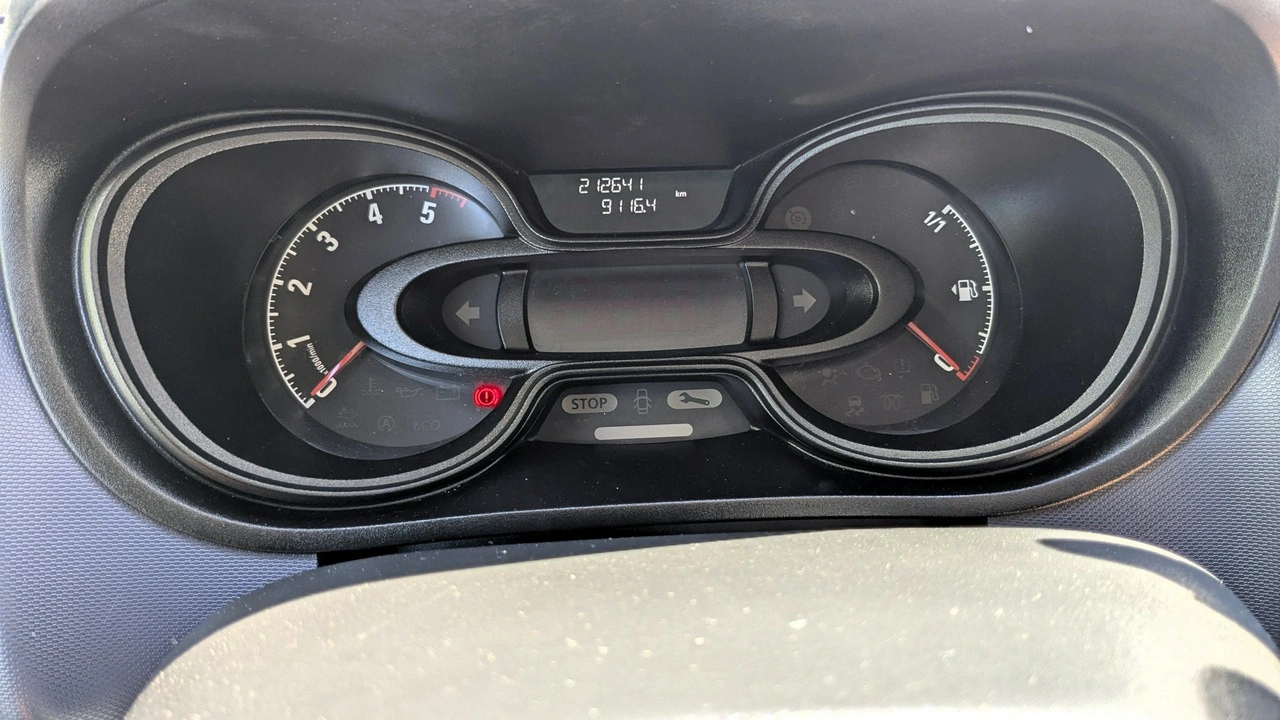 Opel Vivaro - Zdjęcie 23