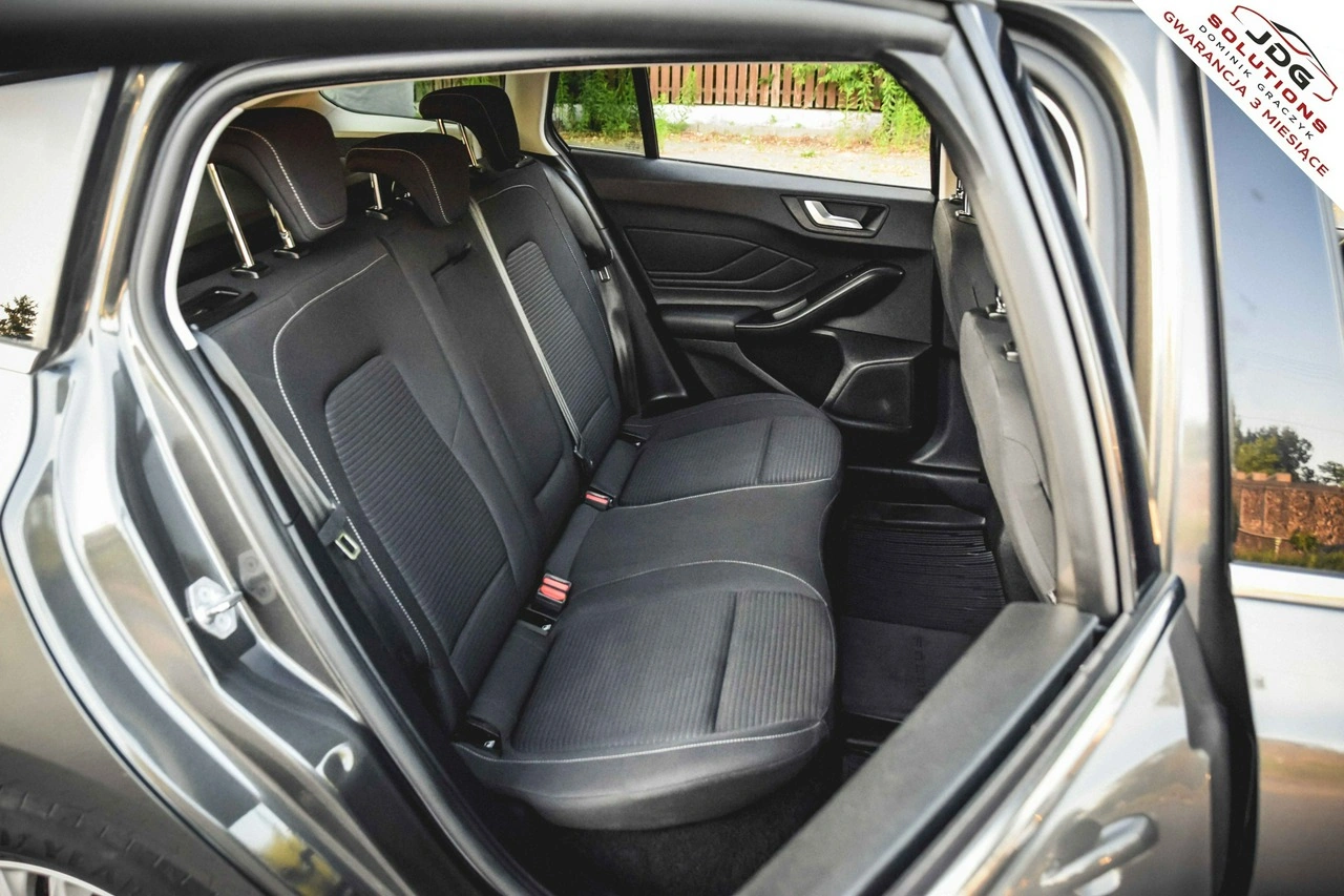 Ford Focus - Zdjęcie 32