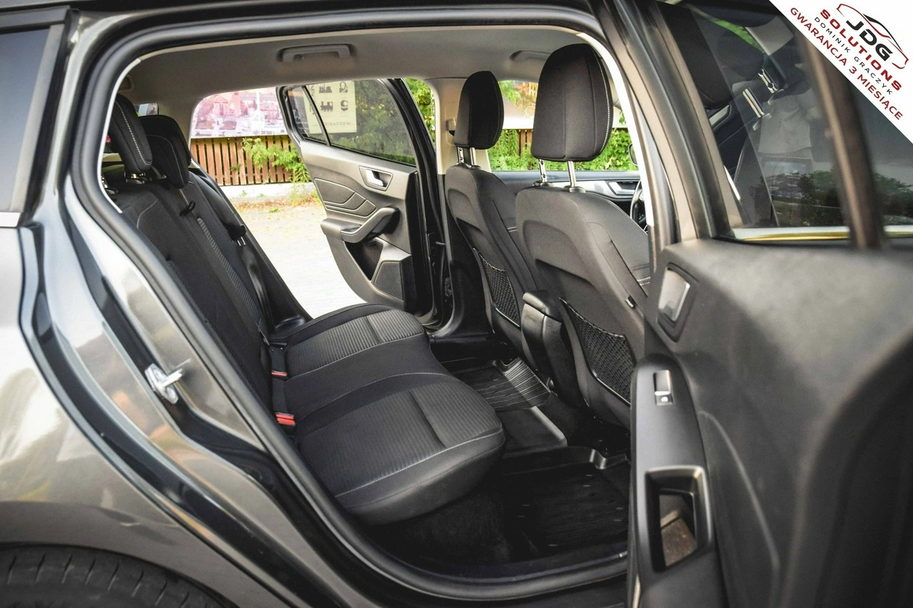 Ford Focus - Zdjęcie 33