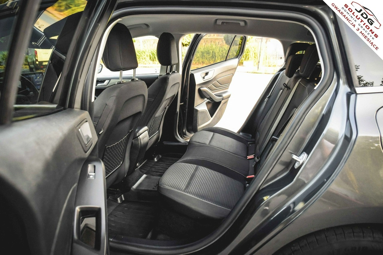 Ford Focus - Zdjęcie 34