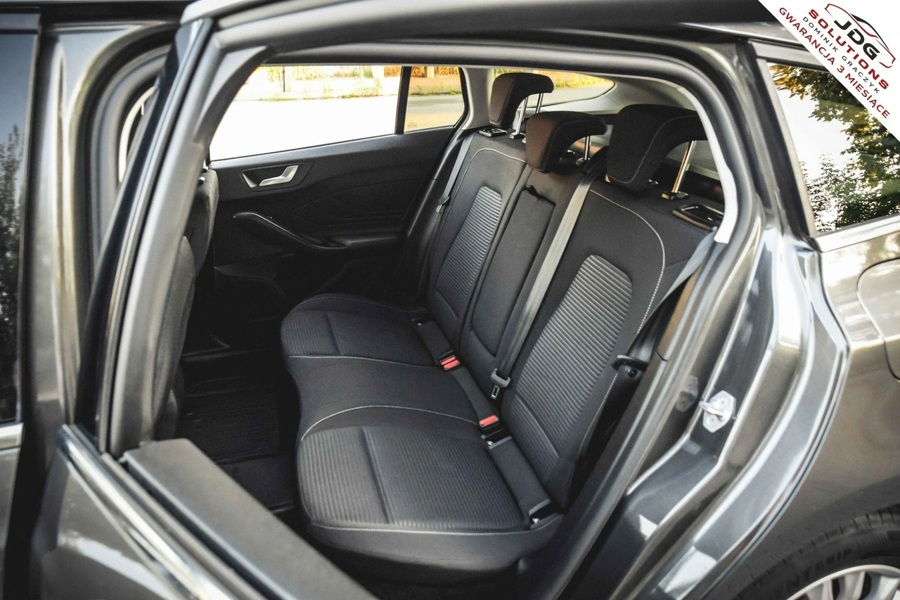 Ford Focus - Zdjęcie 35